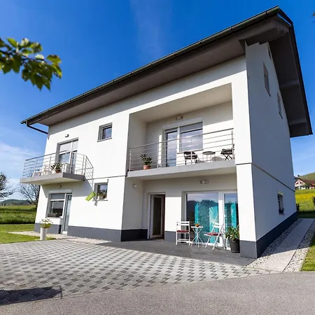 Apartments & Wellness Dalija With Massages Studio Podčetrtek Exterior foto