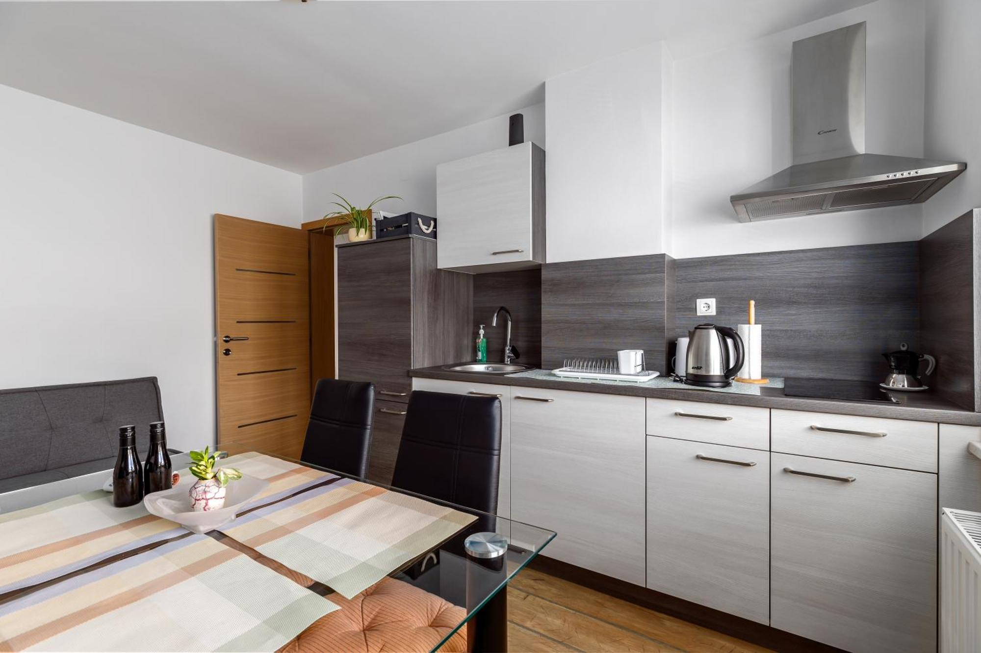Apartment & Wellness Dalija With Massages Podčetrtek